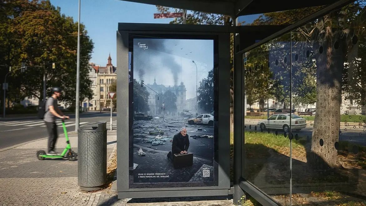 Foto: Válku si neumíme představit. Takhle by vypadala v ulicích Prahy
